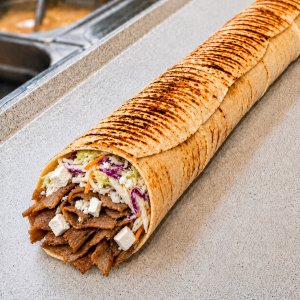 Mega rollo z serem feta